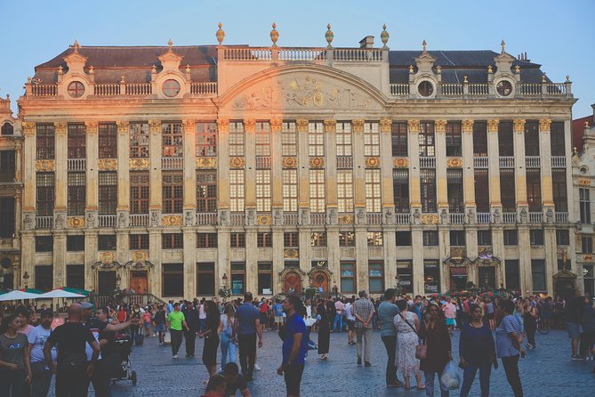 Architecture Tour of Brussels - Why an architect guide turns Brussels into a readable city