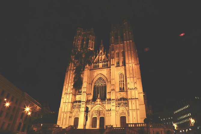 Architecture Tour of Brussels - What the guide style feels like in real life