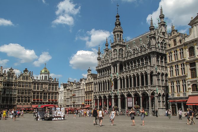 Best of Brussels : Private Luxury Tour - The Sacred Heart in Koekelberg and a Quick European Quarter Contrast