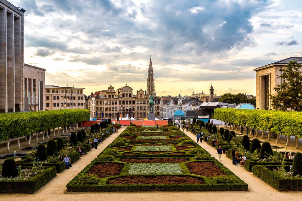 Brussels: 48 Museums, Atomium, and Discounts Card - Getting Your Card and Starting It Right