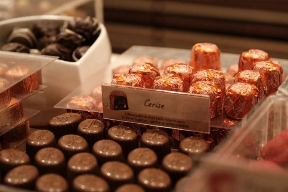 Brussels: Beer and Chocolate Pairing Class with Tastings - One Hour of Pairing Skills in the Middle of Old Brussels