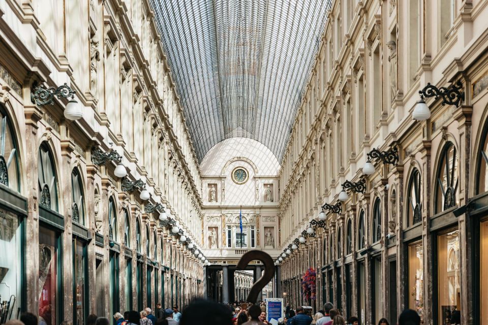 Brussels: City Highlights Walking and Tasting Tour - Who should book this Brussels Highlights walking and tasting tour