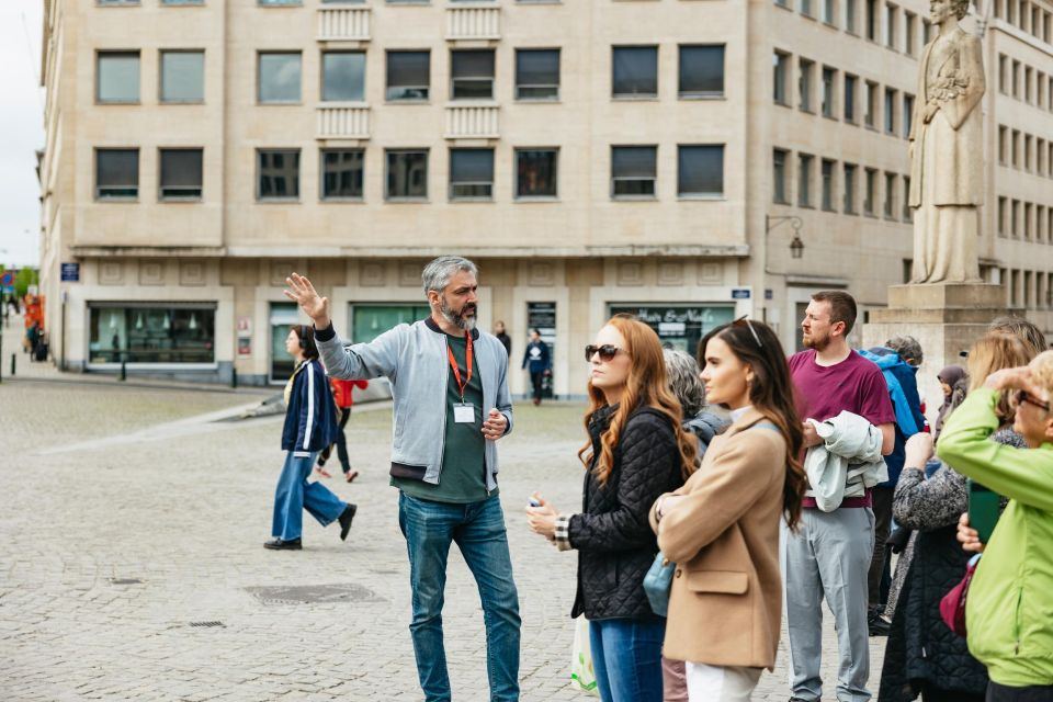 Brussels: City Highlights Walking and Tasting Tour - Guide style matters more than you think