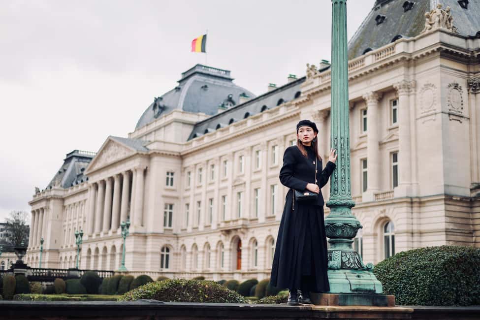 Brussels City Photoshoot With a Professional Photographer - Why this Brussels photo shoot beats the usual selfie plan