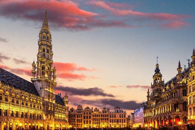 Brussels Highlights Self guided scavenger hunt and Walking Tour - A self-guided Brussels scavenger hunt that feels like a route, not a maze