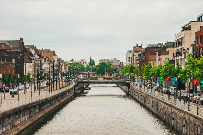 Brussels Highlights Self guided scavenger hunt and Walking Tour - Stop-by-stop: your clue route through Brussels’ top landmarks