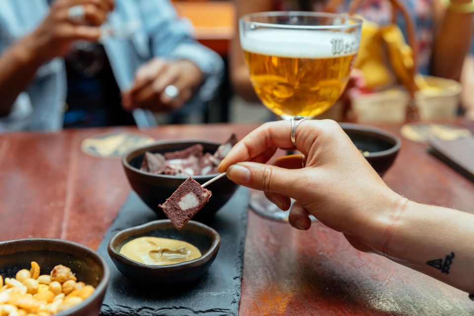 Brussels: Private Food Tour – 10 Tastings with Locals - Fries and chocolate: the Brussels “respect your classics” test