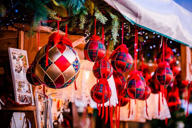Brussels Private & Personalized Christmas Tour with a Local Guide - Boutique market lanes: ornaments, craftsmanship, and small business pride