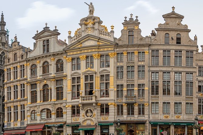Brussels Private Walking Tour With A Professional Guide - Entering the Grand Place: Gothic views and the big-picture story