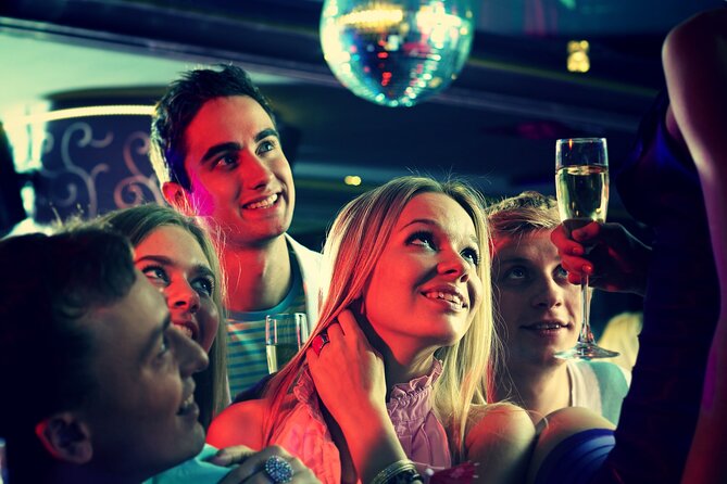 Brussels Pub Crawl Tour - Stop 1: O’Reillys Nua — kickoff with welcome drink and the game plan