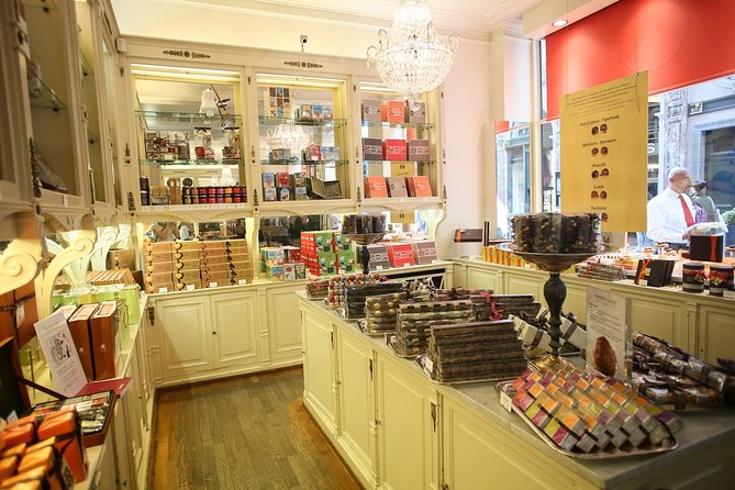 Brussels Small-Group Chocolate Appreciation Tour - A Two-Hour Brussels Chocolate Walk That Actually Has a Plan