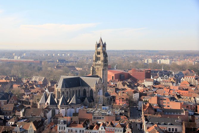 Brussels to Bruges: Private & Personalized Day Trip with a Local - Your guide’s route-building in Bruges: canals, cobbles, and custom priorities
