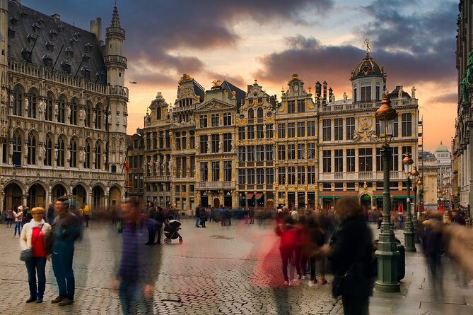 Brussels Walking Tour with Waffle Tasting: History and Delights - The waffle tasting: one bite, better decisions all day
