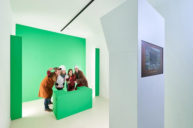 Choco-Story: The Chocolate Museum in Brussels - Audio/Translation Experience: Helpful When It Works, Simple When It Doesn’t