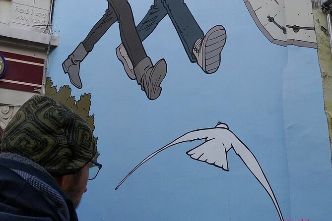 Comic Book Tour in Brussels - Grace Espace d’Art and Manneken Peace: Comics Meet Brussels Humor