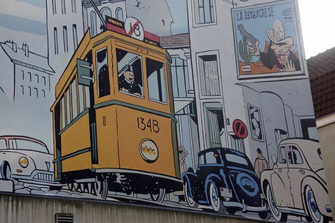 Comic Book Tour in Brussels - Les Galeries Royales Saint-Hubert: Tintin Beyond Panels