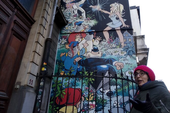 Comic Book Tour in Brussels - Broussaille Mur BD Murals: Clear Line, Schools, and Real Examples