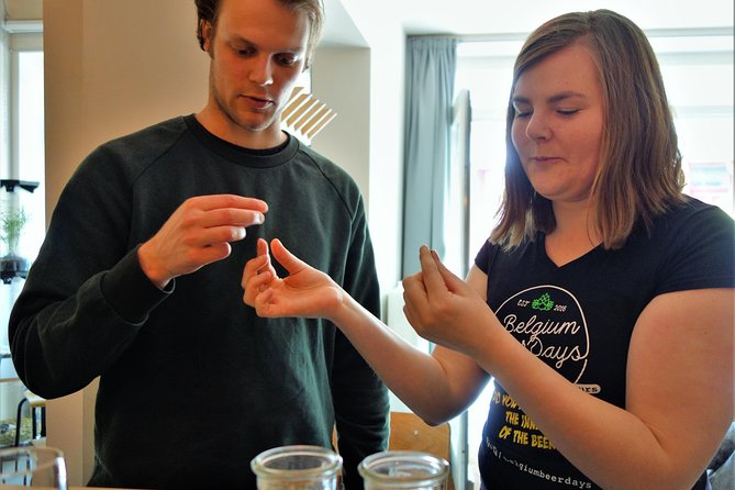 Discover our Brussels craft breweries with a local, passionate, young guide - Final Tastings in the Young District: Two Styles, Snacks, and the Last Quiz Twist