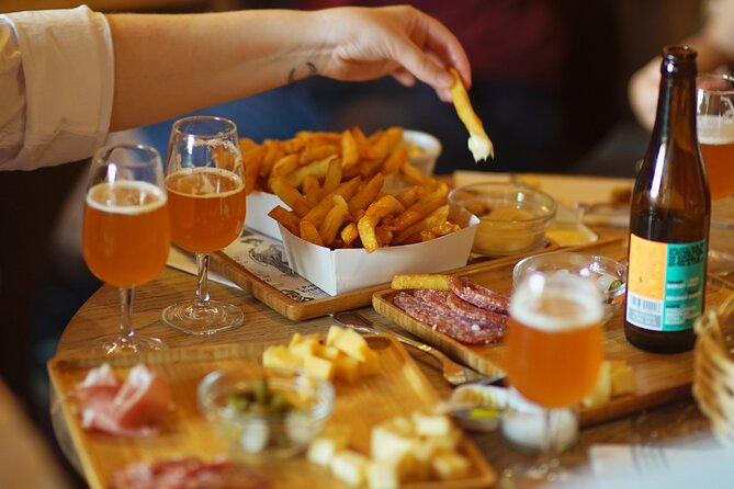 Hungry Mary's Famous Beer and Chocolate Tour in Brussels - Stop 1: Hungry Mary Food Tours at Charles Buls Fountain