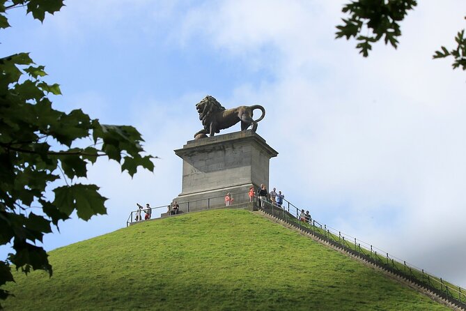 Napoleon Last Campaign (Waterloo, Ligny..) Day Tour from Brussels - Stop 4: A planned break in Waterloo, with reservation included