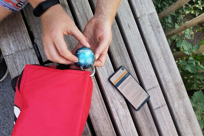 Outdoor Escape Game with drinks in Brussels - Who should book this and who should skip it