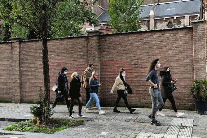 Outdoor Escape Game with drinks in Brussels - Where you start: Rue d’Artois 39 and your first steps in Brussels