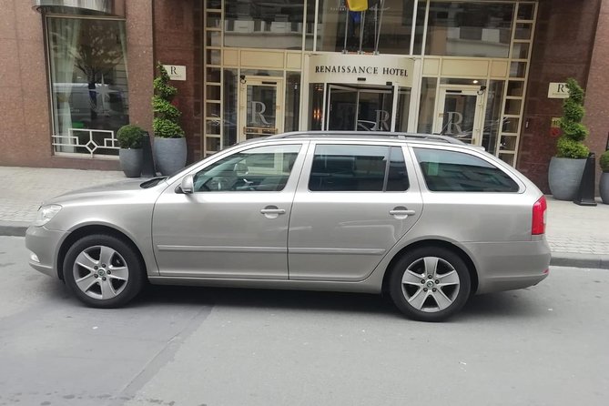 Standard vehicle from Charleroi airport to city of Brussels - A Fast, Private Arrival When You Land at Charleroi